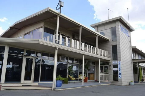Best Westlander Motor Inn - Accommodation Brisbane 0