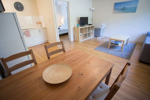 The Blue Door Villa - Accommodation Brisbane 7