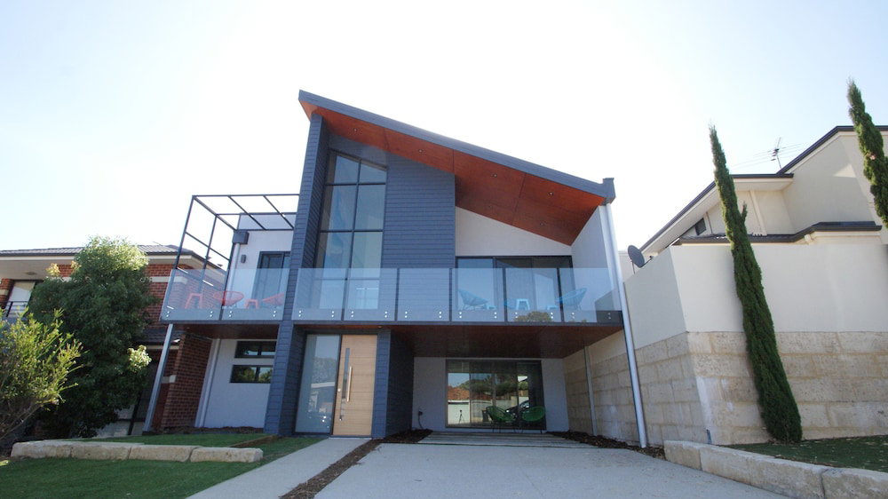 Marmion WA Accommodation Brisbane