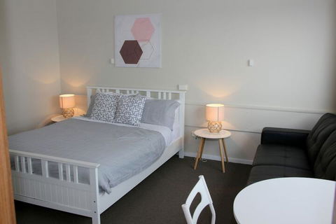 Beauty Point Waterfront Hotel - Accommodation Brisbane 2