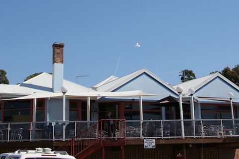Beauty Point Waterfront Hotel - Accommodation Brisbane 1