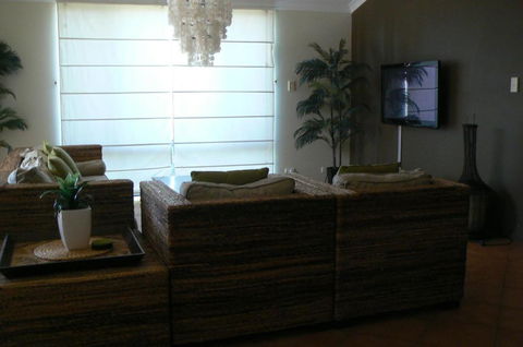 La Mer Home With A Pool - Accommodation Brisbane 1