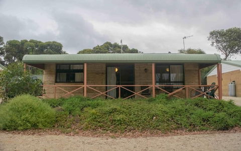 Hopetoun Motel & Chalet Village - Accommodation Brisbane 1