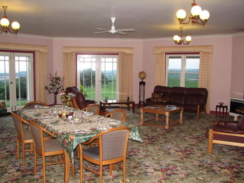 Arabella Country House - Accommodation Brisbane 4