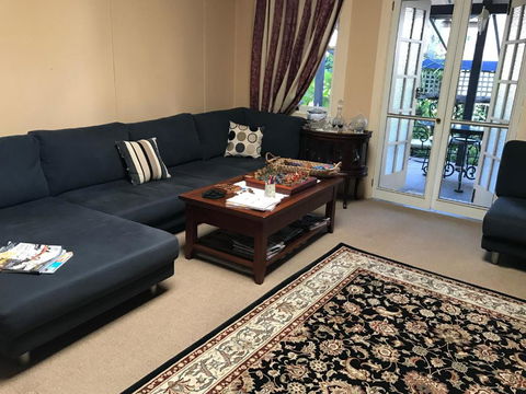 Guest House On Hyde - Accommodation Brisbane 3