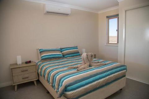 Peoples Park - Accommodation Brisbane 5