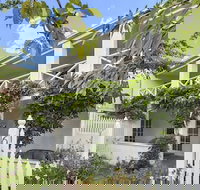 Lake Daylesford Apartments 6 - Accommodation Brisbane