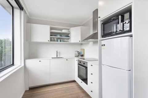 BOUTIQUE STAYS - Ace's Place - Accommodation Brisbane 6