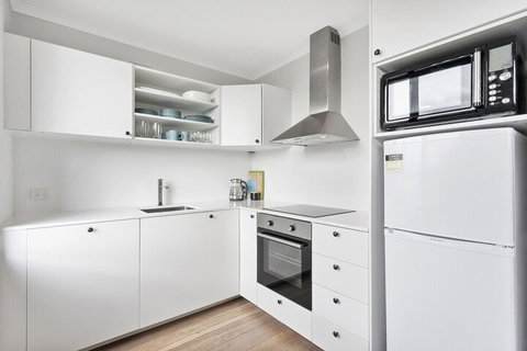 BOUTIQUE STAYS - Ace's Place - Accommodation Brisbane 7