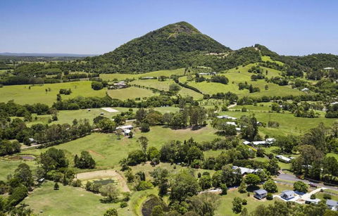 Eumundi Cottages Cottage 1 - Accommodation Brisbane 1