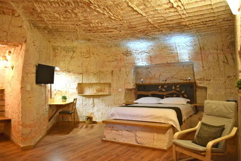 Dug Out B & B Apartments - Accommodation Brisbane 4