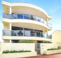 Ultimate Esplanade 3 Storey Experience WiFi - Accommodation Brisbane