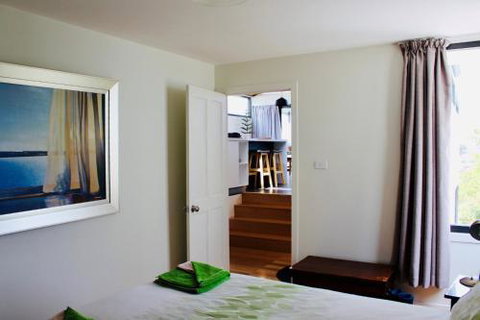 Omaroo House Panoramic Water Views - Accommodation Brisbane 0