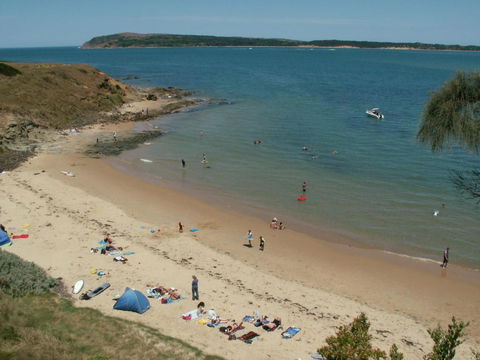 Black Dolphin Waterfront Townhouse Bay Views - Accommodation Brisbane 1
