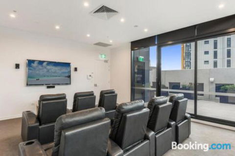 Habitat Complex - Accommodation Brisbane 4