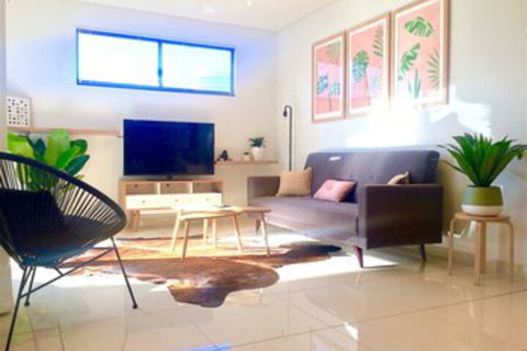 Darwin City Chic Apartment At The KUBE - Accommodation Brisbane 0