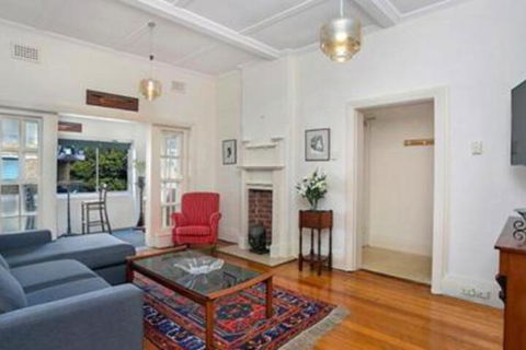 Apartment West Esplanade MAN93 - Accommodation Brisbane 1
