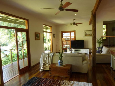 Magnolia Cottage - Accommodation Brisbane 6