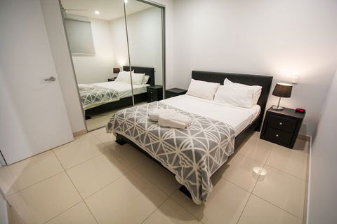 Magnum Serviced Apartments - Accommodation Brisbane 7
