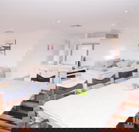 Do Drop Inn - Accommodation Brisbane