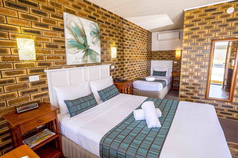 Apple & Grape Motel - Accommodation Brisbane 2