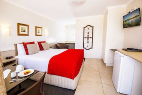 Apple & Grape Motel - Accommodation Brisbane 0
