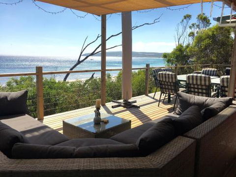 The Beach Shack - Accommodation Brisbane 6