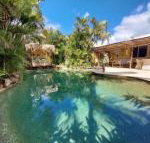 Okinja 71 Hawaiian Escape on the Sunshine Coast - Accommodation Brisbane