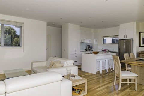 31 Sands Blvd - Accommodation Brisbane 5