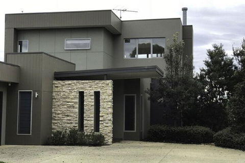 31 Sands Blvd - Accommodation Brisbane 1