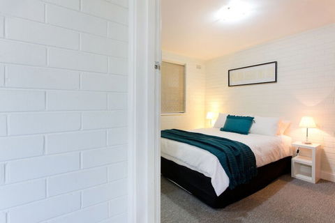 Shenton Park Hensman Road - Accommodation Brisbane 2