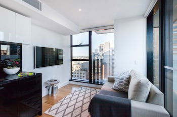 LOGAN, 2BDR Melbourne Apartment - Accommodation Brisbane 0