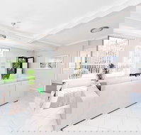 Magnolias at Fingal Bay - Accommodation Brisbane