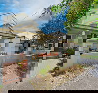 Newcastle Executive Homes - Veda House - Accommodation Brisbane