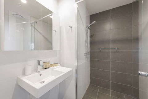 Astra Apartments Newcastle East - Accommodation Brisbane 1