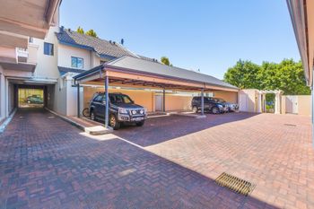 Luxurious Perth Townhouse - Accommodation Brisbane 1