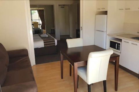 Lakeview Villa's - Accommodation Brisbane 5