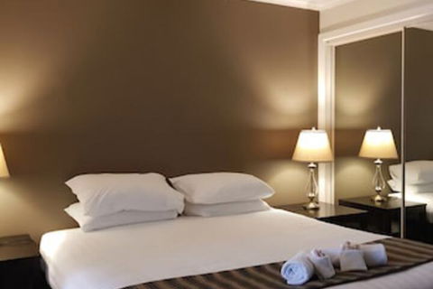 Lakeview Villa's - Accommodation Brisbane 4