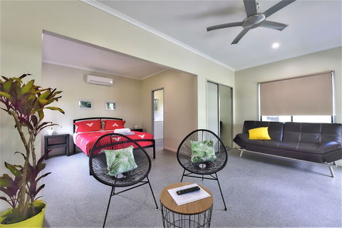 Daintree Peaks ECO Stays - Accommodation Brisbane 3