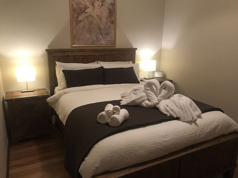 Atina Rocks Country Homestead - Accommodation Brisbane 4
