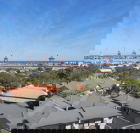 Celina's Ocean View Studio - Adults Only - Accommodation Brisbane