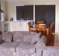 Glenaire Apartments at Meredith - Accommodation Brisbane