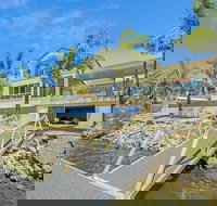 Lakehouse Family Oasis - Accommodation Brisbane