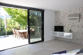 Panorama Views - Bright - Accommodation Brisbane 3