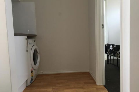 Apartment In Queens Park - Accommodation Brisbane 3