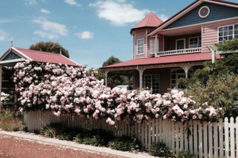 Painted Lady Bed & Breakfast - Accommodation Brisbane 0
