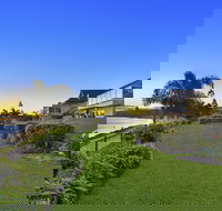 Harrington River Lodge