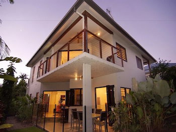 Hai Villa Port Douglas - Accommodation Brisbane 2