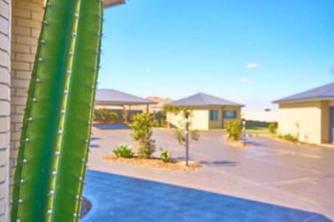 Hunter Oasis - Accommodation Brisbane 0