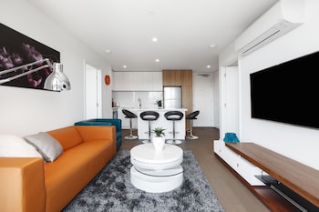 Ilixir Apartments By Ready Set Host - Accommodation Brisbane 2